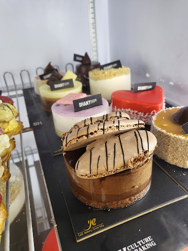 קונדיטוריה שני חנות המפעל - חיפה