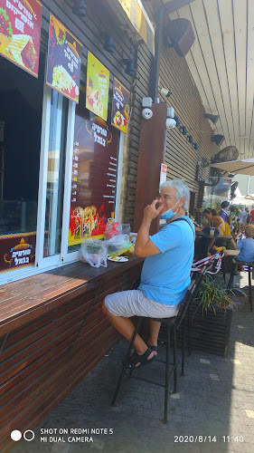 Comentarii opinii despre SHERRY HERRING