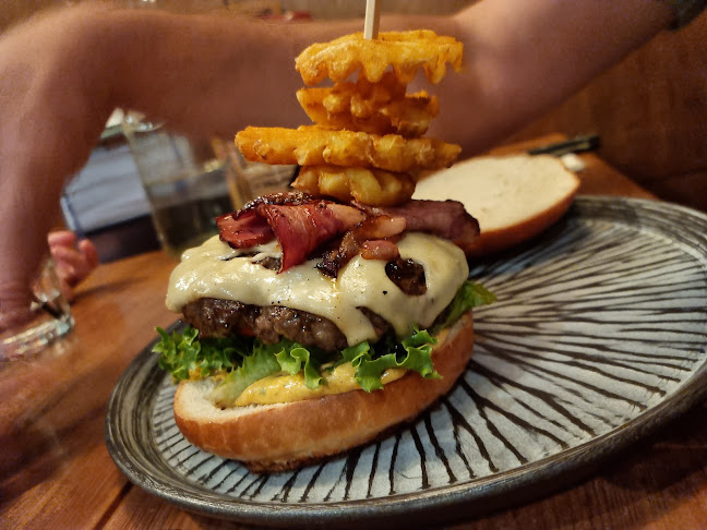 מסעדת אנגוס בשרים עין המפרץ - עין המפרץ