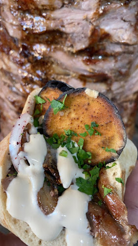 שווארמה התאומים