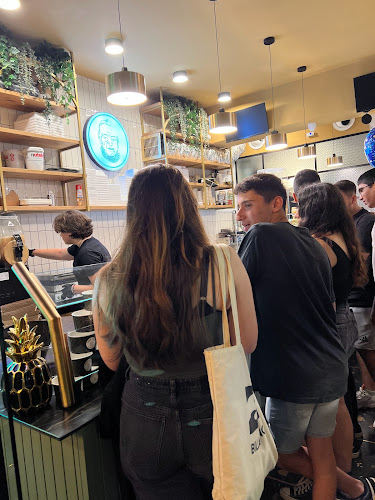 נונו ג׳וזף גלידריית בוטיק כשר - הסעדה