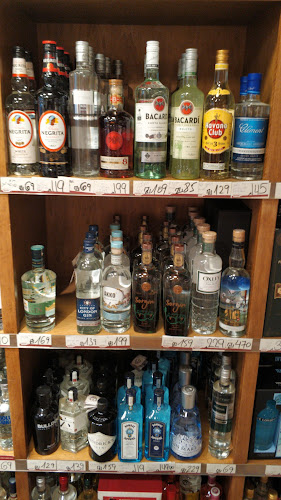 Comentarii opinii despre חינאווי ג'ורג' משקאות - Wine & More