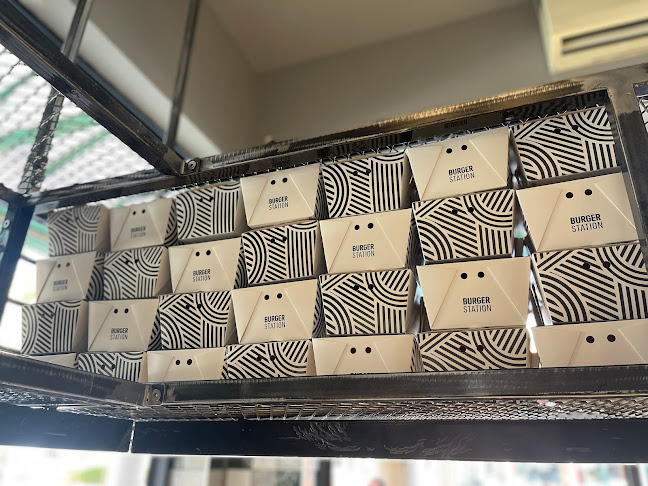 בורגר סטיישן כפר סבא BURGER STATION