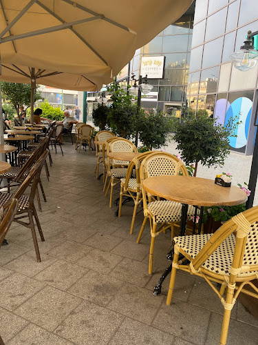 קפה קרמל - הסעדה