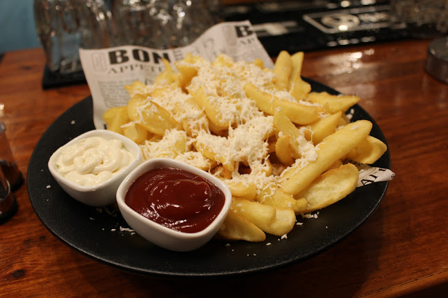 ביר סטיישן - הסעדה