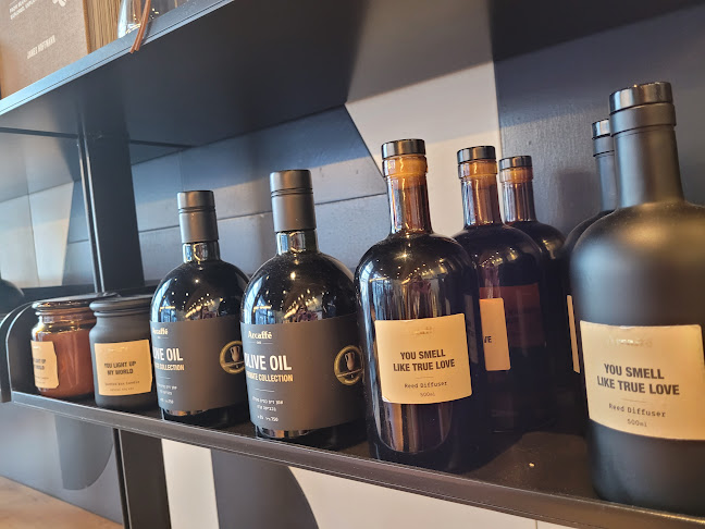 Comentarii opinii despre ארקפה מגדלי אלון