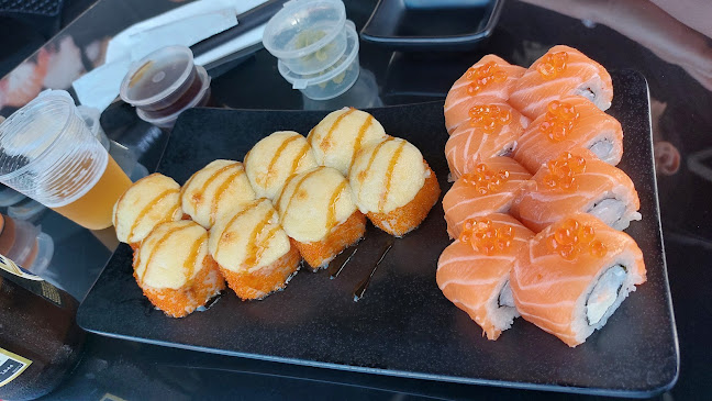 SUSHI YASHI - סושי בר חדרה - הסעדה