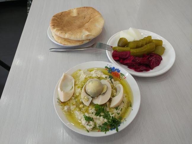 מסעדת אבו מישל - הסעדה