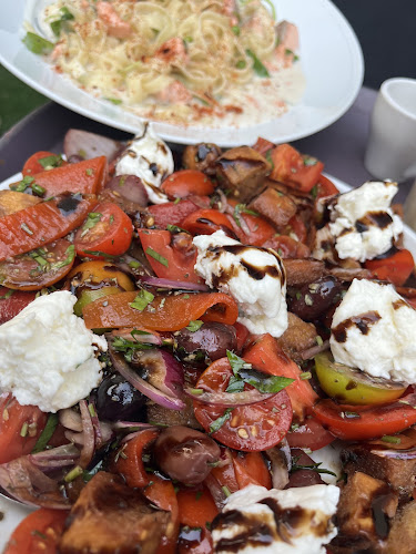 ביגה שרונה - הסעדה