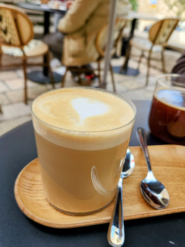 Beit El 8, Jerusalem