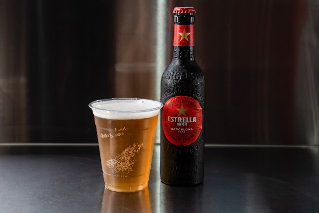 M32 burger - הסעדה