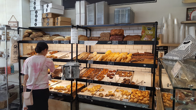 Opinii despre אלינס בר לחמים הנשיאים 47 רעננה în רעננה - הסעדה