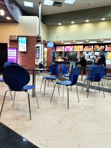 Opinii despre מקדונלד'ס - קרית רבין, חולון în חולון - הסעדה