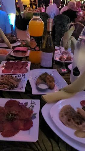 Opinii despre מטרופול Ресторан Метрополь în קריית ביאליק - הסעדה