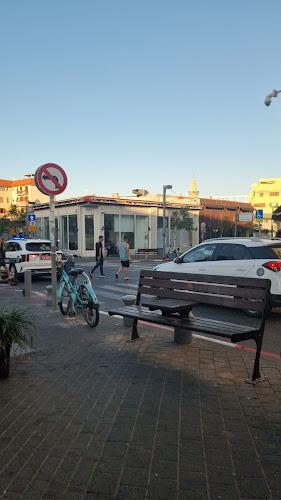 איטלקיה בפשפשים - הסעדה