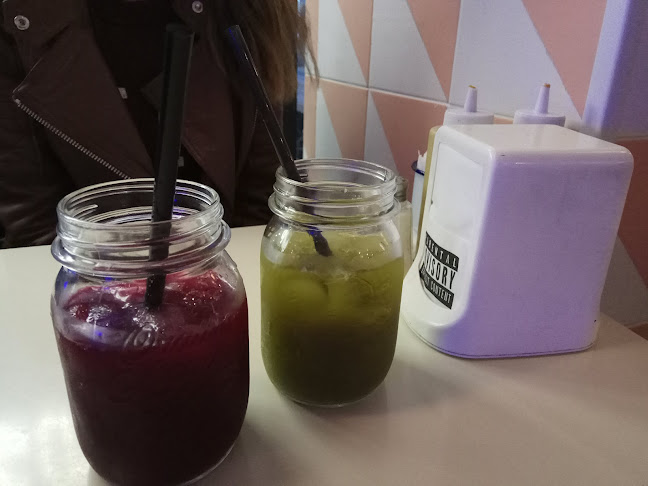 ויטרינה לילינבלום - הסעדה