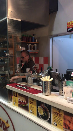 פרנק - נקניקיה עם כבוד - תל אביב-יפו