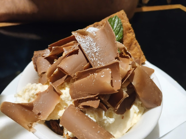 טאטי ביסטרו - הסעדה