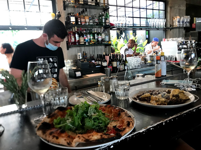 מגזינו - הסעדה