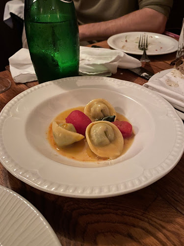 פרא - תל אביב-יפו