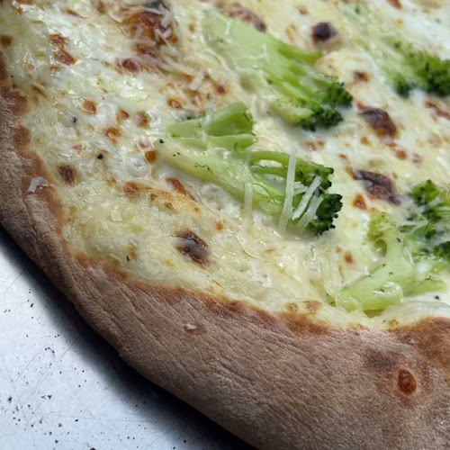 פרמזנו פיצה כפר יונה