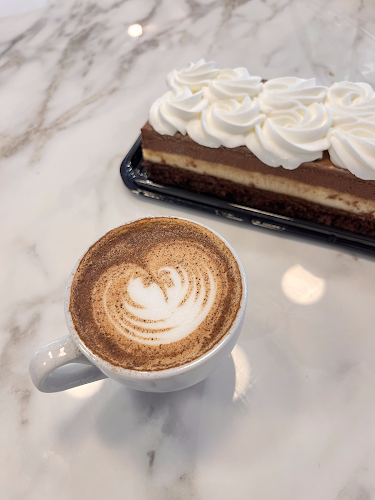 Comentarii opinii despre עוגה צ'אגה קונדיטוריה באילת • עוגות איכות • בית קפה