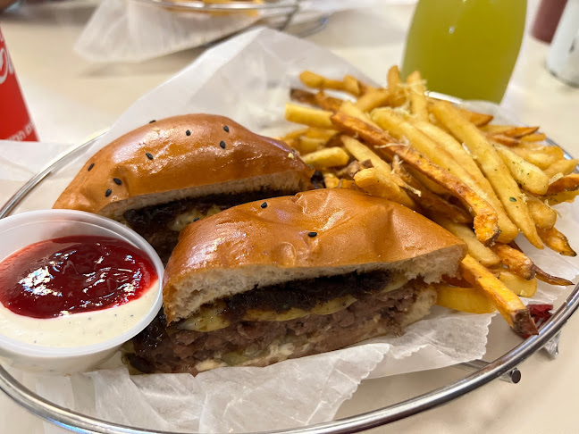 ויטרינה לילינבלום