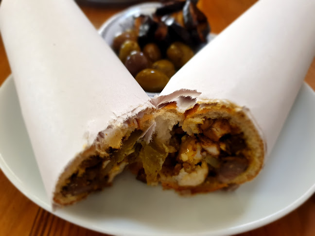 בית הסנדווץ' - הסעדה