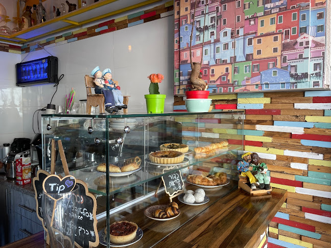 בית קפה בקטנה