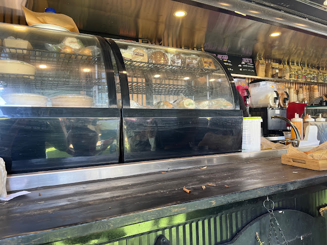 סמטת צביה לובטקין 5, גבעתיים