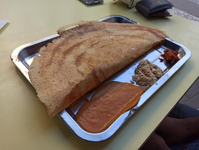 Comentarii opinii despre מונאר