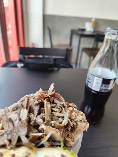 Comentarii opinii despre במבינו שווארמה חיפה