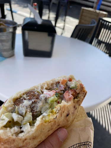 Comentarii opinii despre פלאפל בריבוע eat&go - פז רמת השרון