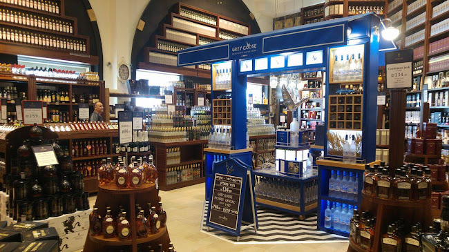 הרמיטאז' - עין המפרץ - עין המפרץ