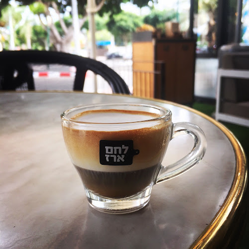 Opinii despre לחם ארז קרית ביאליק în קריית ביאליק - הסעדה