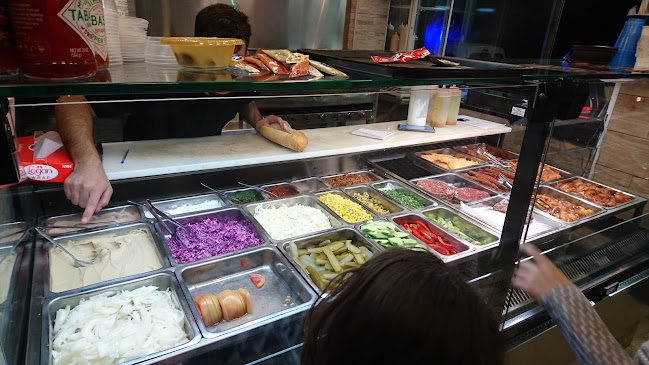 Opinii despre צ'יקן האוס în חיפה - הסעדה