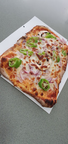 פיצה בכפר - פתח תקווה