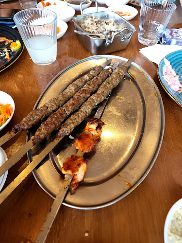 עלׇאֶש - בית של בשר