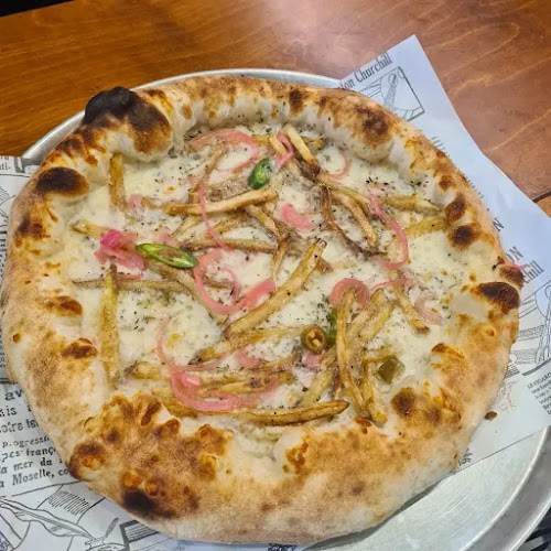 Adriano-אדריאנו - הסעדה