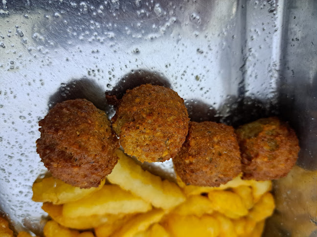 הפלאפל של שולה