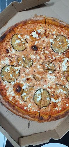 פיצה שאור - הסעדה