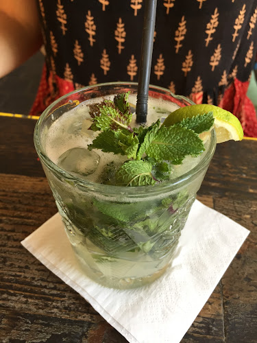 ג'אבה - הסעדה