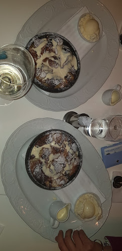 טורקיז - הסעדה