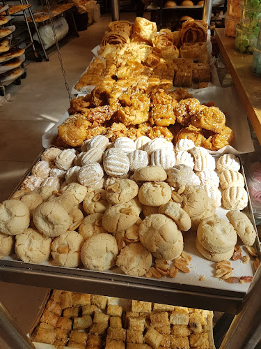 Opinii despre בית הלחם והמאפה în קרית גת - הסעדה