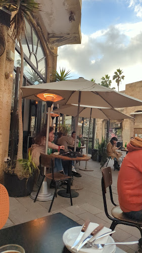 נחמה 2, תל אביב-יפו