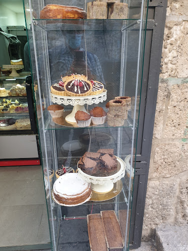 פאטיסרי ז'אק - הסעדה