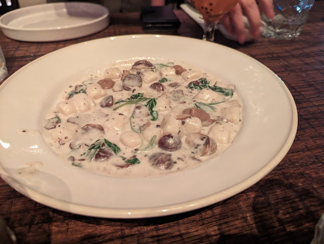 ספרה מסעדת שף - Sphera Kitchen & Bar