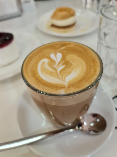 עוגה צ'אגה קונדיטוריה באילת • עוגות איכות • בית קפה - אילת