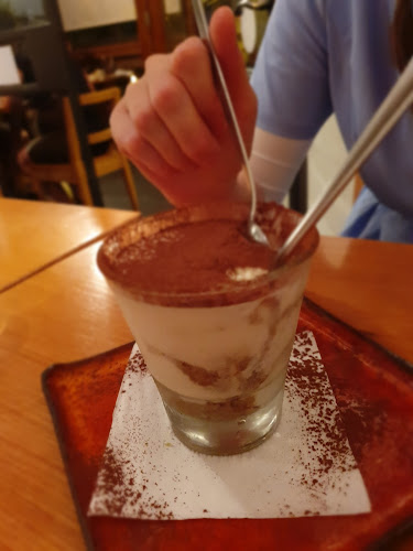 AL DENTE - הסעדה