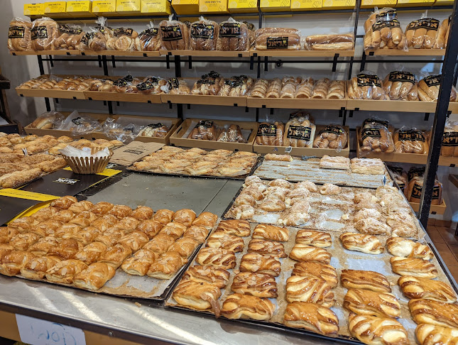 מאפיית אריאל - הסעדה